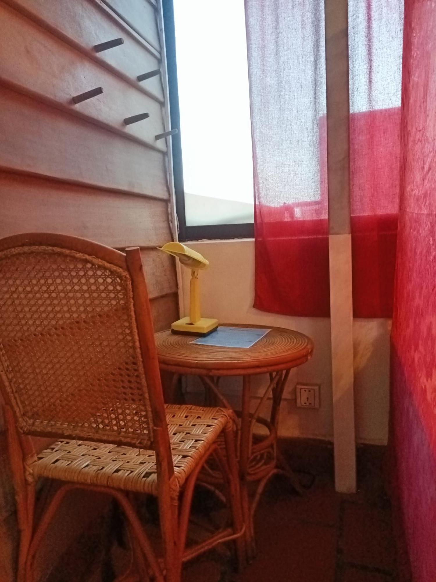 Ganesha Hostel Battambang Camera foto